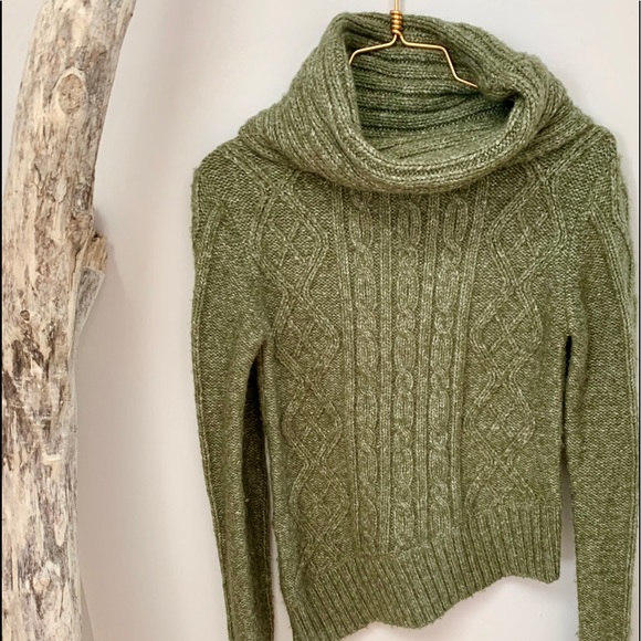 le chateau Sweaters - Le Chateau Cow Neck Sweater